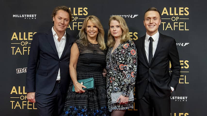 Linda de Mol blij met herstelde band tussen zoon en partner Jeroen Rietbergen