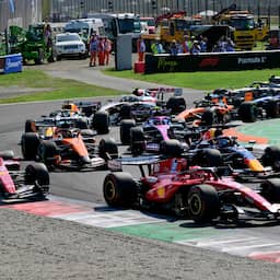 Hamilton hekelt aanpak Ferrari en rijstijl Leclerc: 'Er zijn hier geen regels'