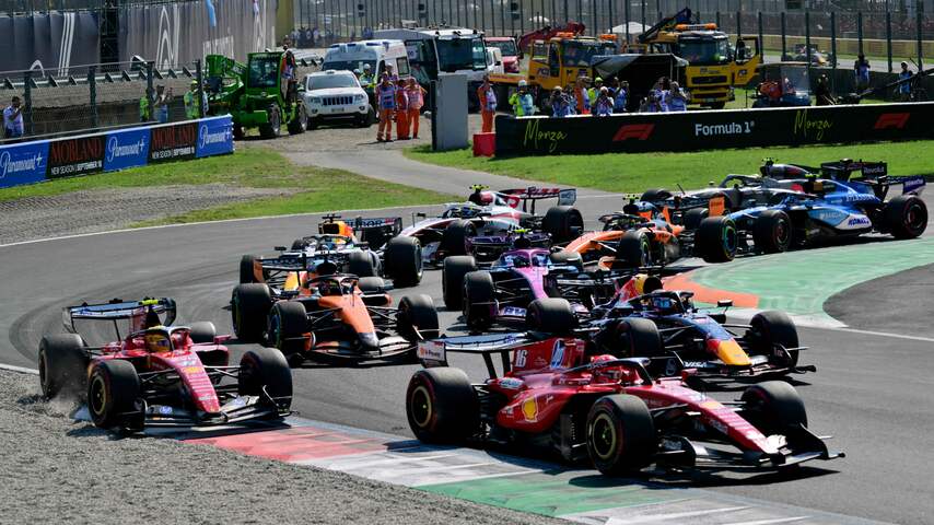 Foto bij Hamilton hekelt aanpak Ferrari en rijstijl Leclerc: 'Er zijn hier geen regels'