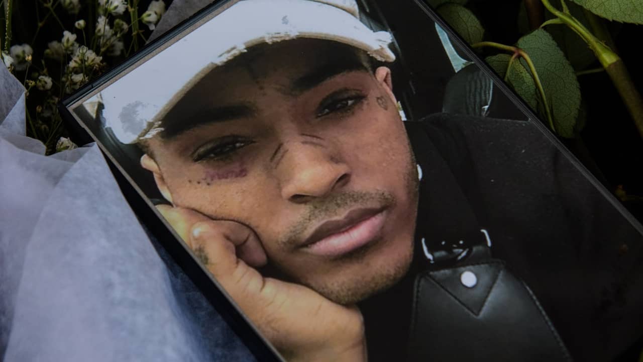 Graven Chicago Rapper Doodgeschoten rapper XXXTentacion begraven in Florida | Muziek | NU.nl