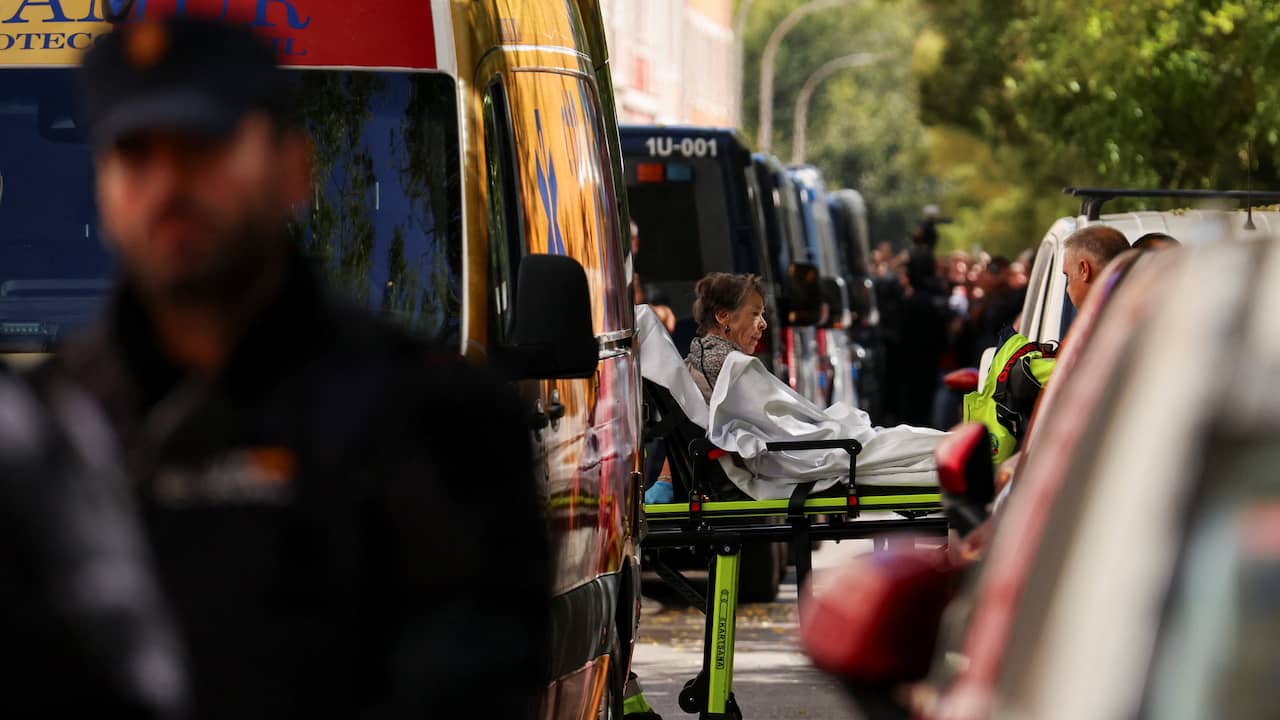 Foto bij Vrouw (87) in Madrid kan na 71 jaar huur niet meer betalen en wordt uit huis gezet