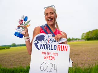 Keetels blijft stewardess na verlof voor marathon Amsterdam: 'Heb vliegen gemist'