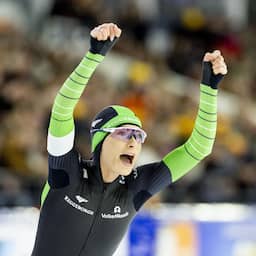 Topfavoriete Femke Kok schaatst baanrecord op 500 meter bij OKT in Thialf