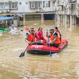 Meerdere doden en vermisten door tornado's en tyfoon in China