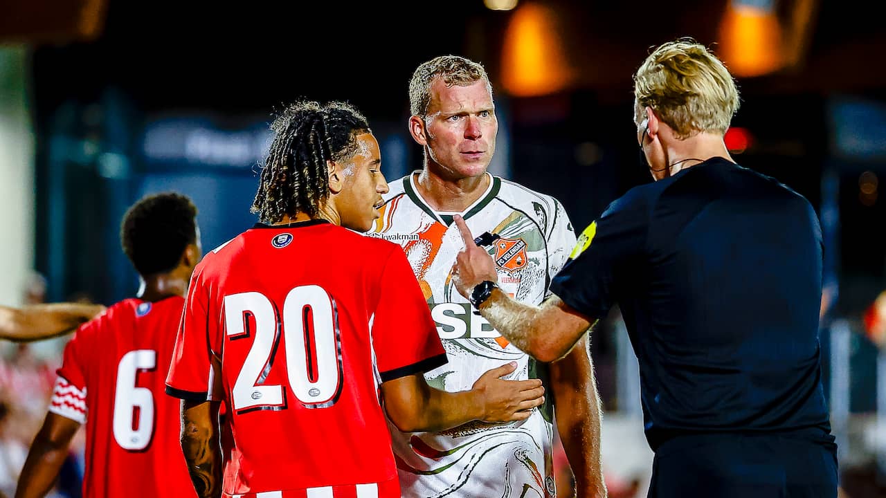FC Volendam ondanks twee goals Henk Veerman in KKD onderuit bij Jong PSV
