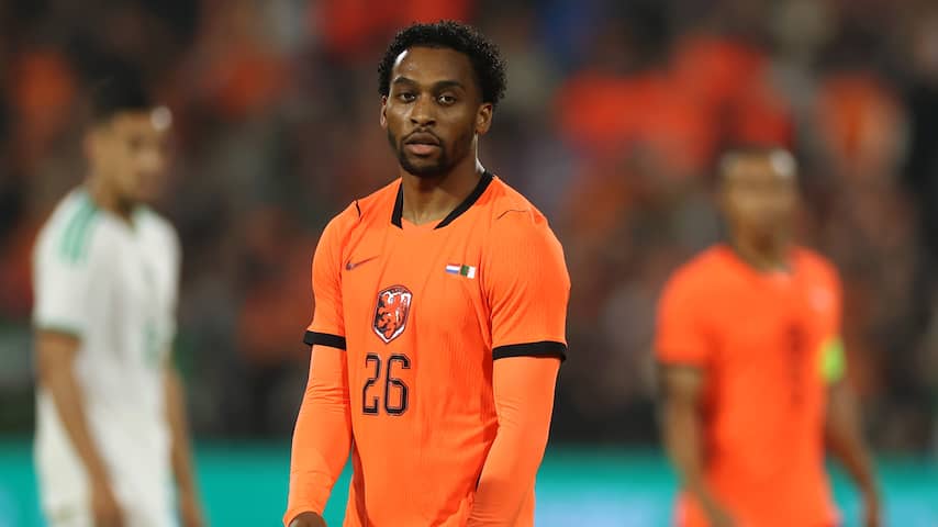 Foto bij Quinten Timber rondt transfer naar Crystal Palace net op tijd af