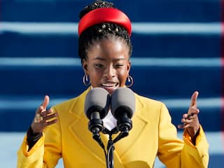 Profiel: 'Inauguratiester' Amanda Gorman wil over vijftien jaar president zijn