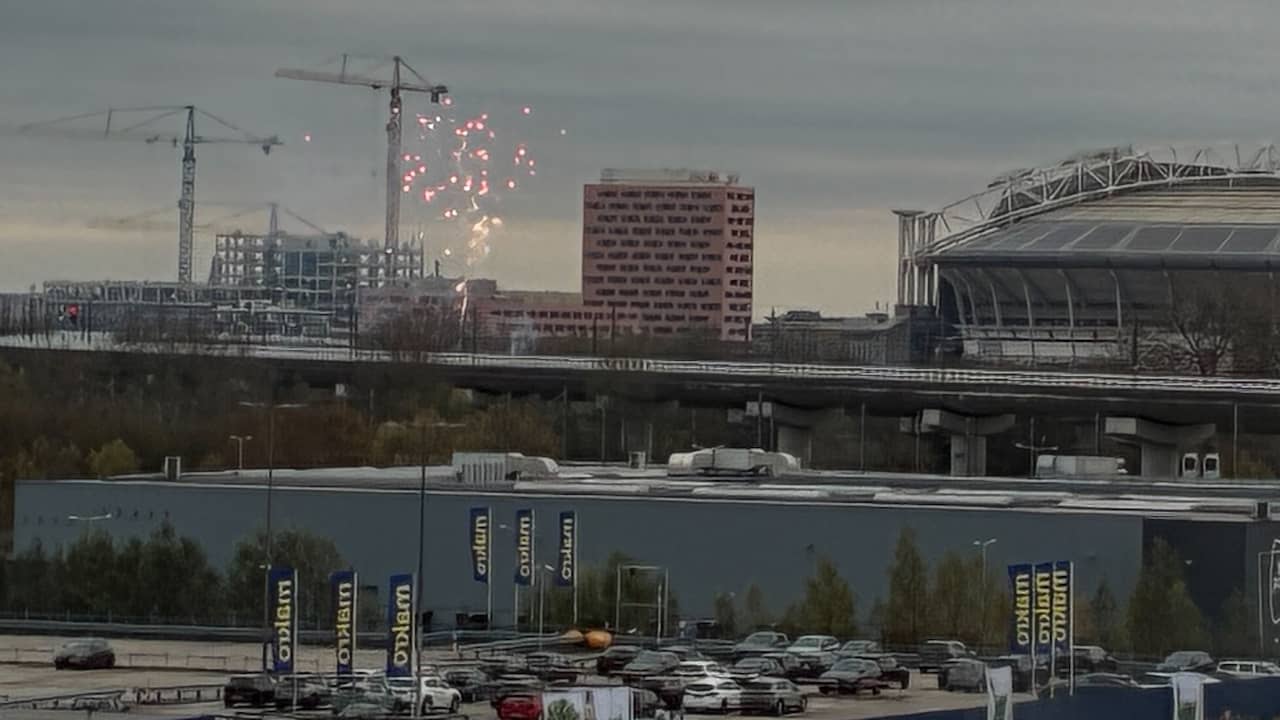 Live Eredivisie | Ajax en Groningen krijgen kansen in restant van gestaakt duel