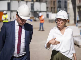 Minister wil op vijf nieuwe locaties bouw van 30.000 woningen versnellen