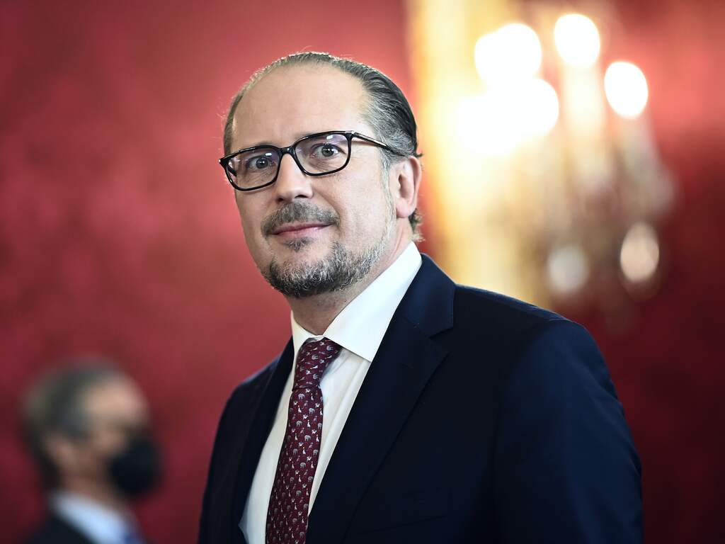 Oostenrijkse bondskanselier Schallenberg stapt na anderhalve maand al op