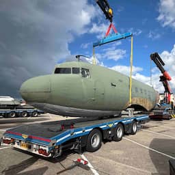 Vliegtuig uit Soldaat van Oranje na 15 jaar terug naar Aviodrome: 'Hele klus'