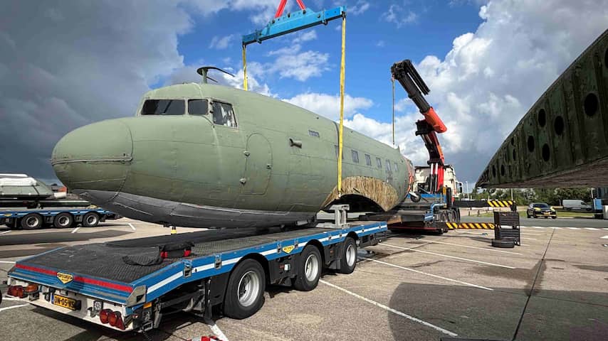 Vliegtuig uit Soldaat van Oranje na 15 jaar terug naar Aviodrome: 'Hele klus'