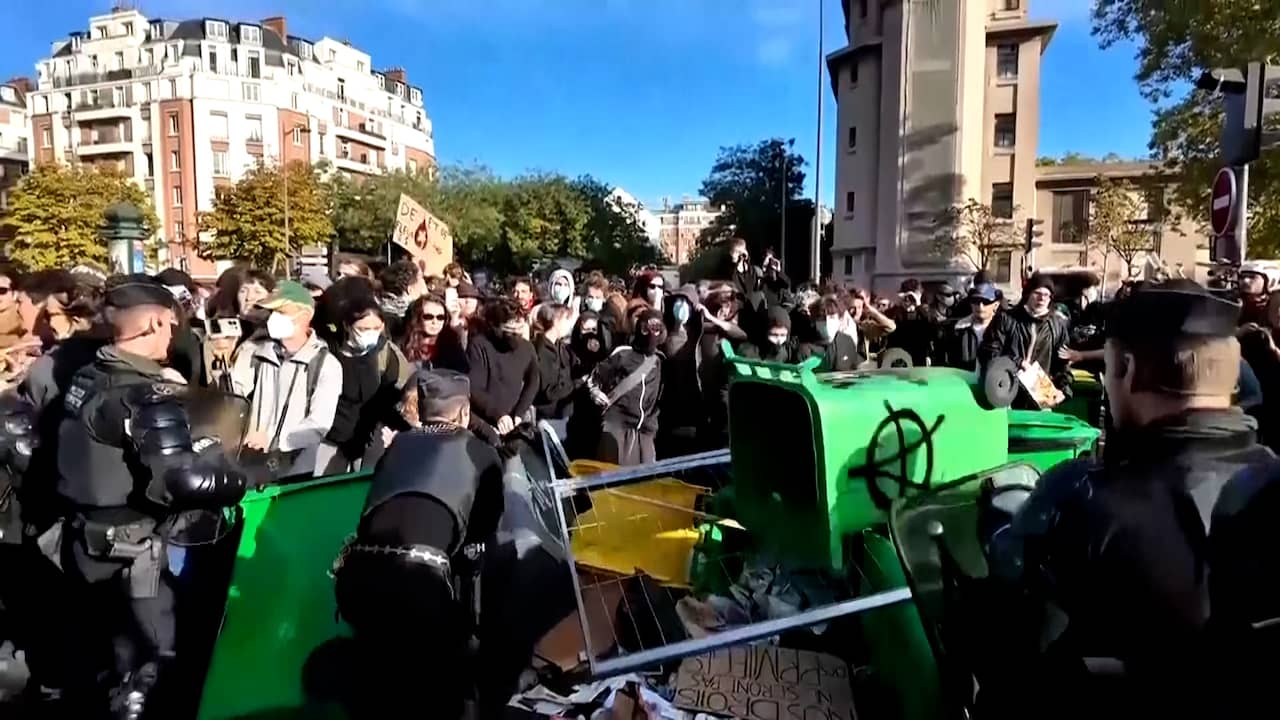 Ook ouders sluiten zich aan bij scholierenprotest in Frankrijk