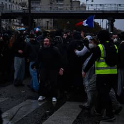 Teruglezen | Bijna duizend arrestaties in Frankrijk na 'goed verlopen' protesten