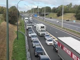 Chaos op Belgische snelweg: man dreigt voertuig met explosieven op te blazen