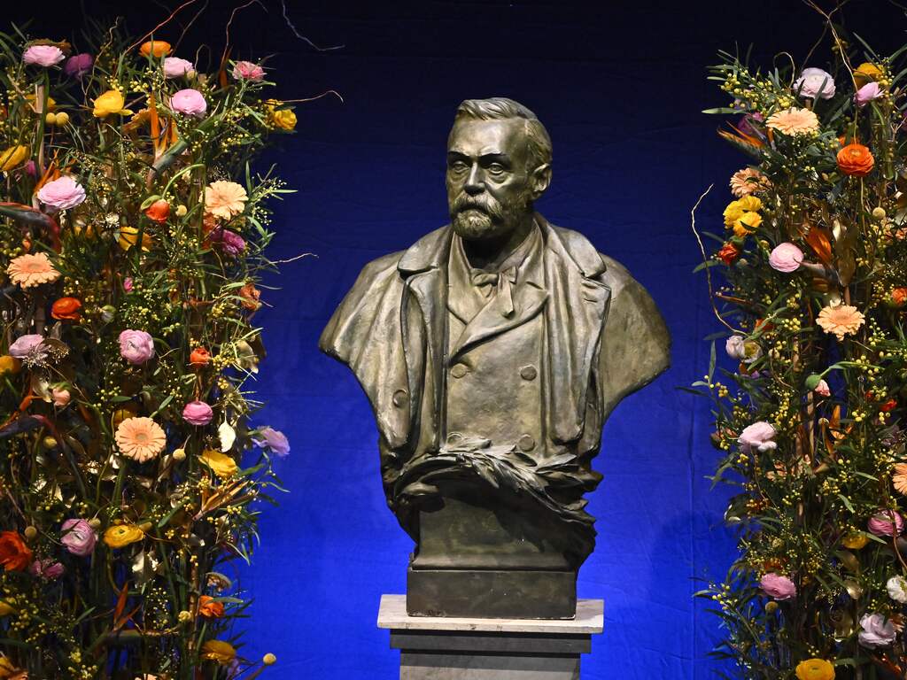 Hoe worden de Nobelprijswinnaars gekozen?