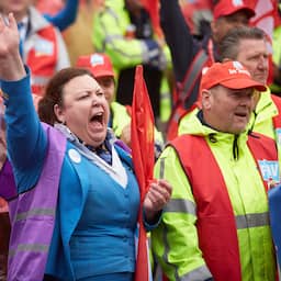 WW- en WIA-plannen zijn volgende doelwit nu AOW-plan op losse schroeven staat