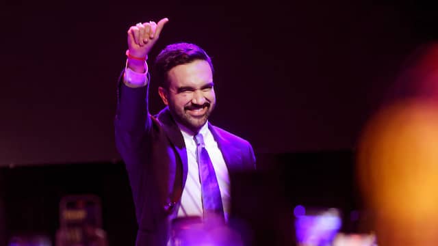 New York kiest jonge socialistische immigrant als burgemeester: 'Trump moet door ons heen'