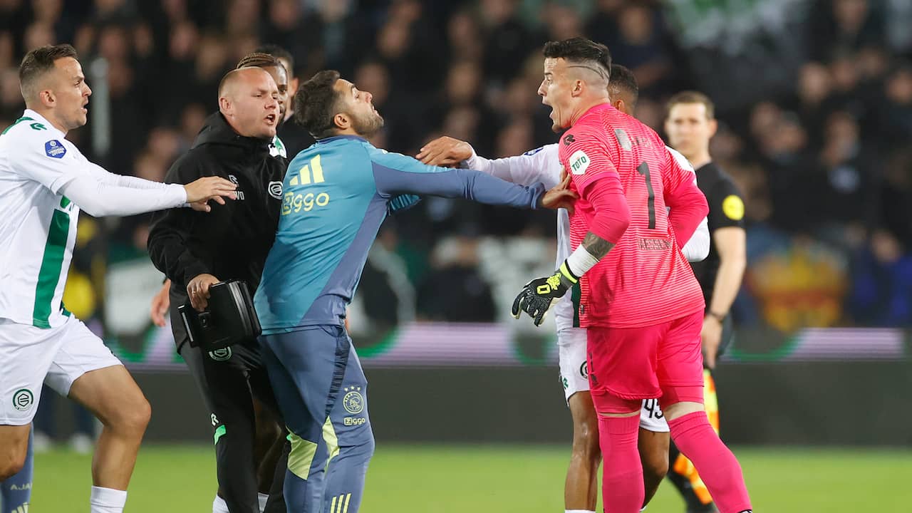 Vaessen kreeg doodsbedreigingen na FC Groningen-Ajax: 'Ik vond het heel heftig'
