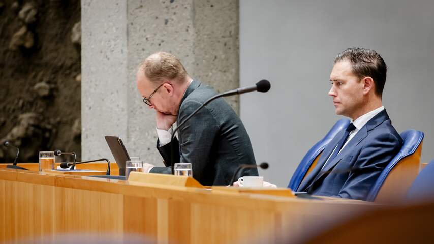 Foto bij Nog geen deal: Kamer ontevreden over lasten op werk en kleine spaarders box 3