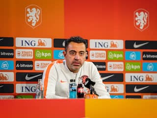 Xavi positief over niveau Eredivisie: 'Ajax-PSV was Champions League-niveau'