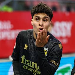 Opgeleefd Vitesse zet grote stap naar play-offs om promotie met zege in Utrecht