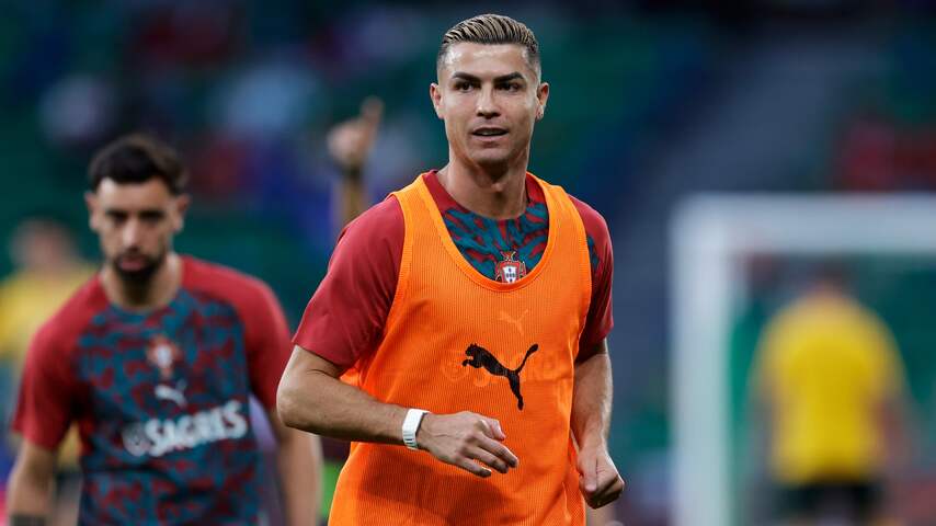 Foto bij Spelers Portugal mogen niet over Ronaldo praten, Højlund geeft Jesus duwtje