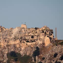 Israël drukt verder door in Libanon en neemt 900 jaar oud strategisch kasteel in