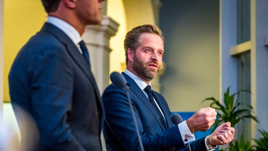 De Jonge over coronaregels: 'Kijk ook naar jezelf in de file'