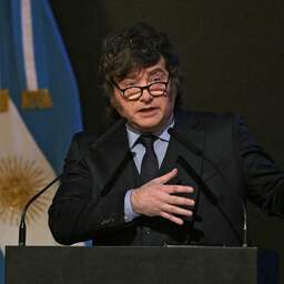 Argentijnse president verscherpt toon over Falklandeilanden en komt met sancties