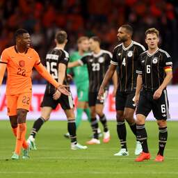 Duitsers halen schouders op over goal na blessure Brobbey: 'Geen schande'