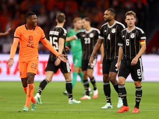 Duitsers halen schouders op over goal na blessure Brobbey: 'Geen schande'