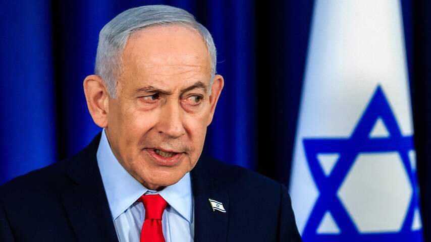 Foto bij Netanyahu zou zijn gewaarschuwd voor Hamas-aanval op 7 oktober, premier ontkent