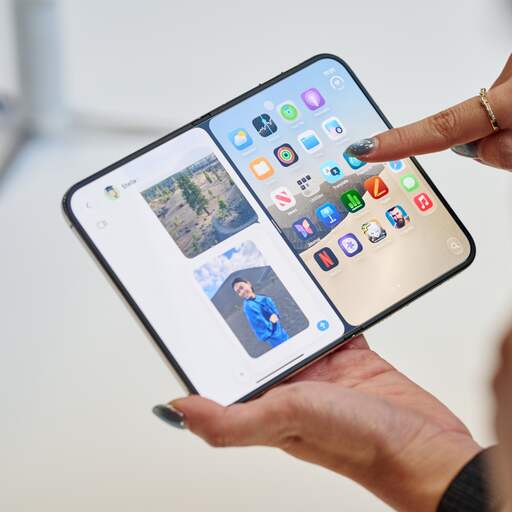 Illustratie bij: Stelling | 'Vouwtelefoons gaan de huidige smartphones vervangen'