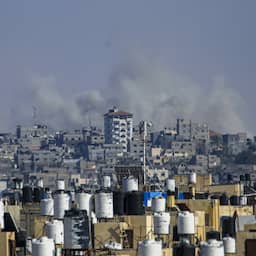 Tientallen doden door luchtaanval Israël op vluchtelingenkamp Rafah
