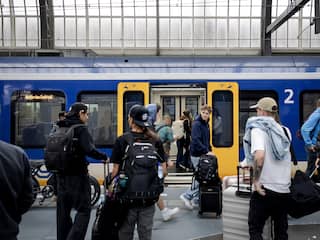 NS komt met iets goedkopere treinkaartjes voor wie drukke treinen mijdt