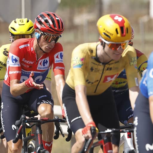 Illustratie bij: Mas kraakt niet na aanval Roglic in voorlaatste bergetappe Vuelta, ritzege Dunbar