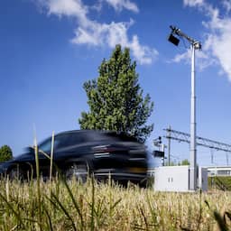Veel meer flitspalen, op dubbel zoveel locaties straks strenge controles