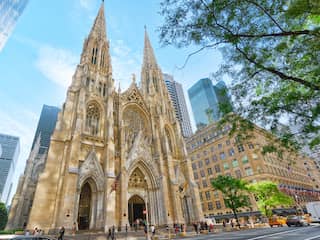 Aartsbisdom New York keert 800 miljoen uit aan slachtoffers seksueel misbruik