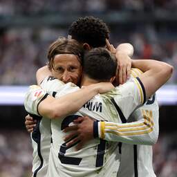 Real Madrid voor 36e keer landskampioen na nederlaag Barcelona bij Girona