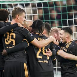 Live Eredivisie | Ajax wint knap in doelpuntrijk duel tegen Groningen