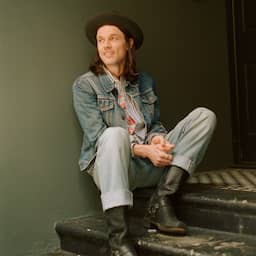 NU+ | James Bay over plots succes in muziekindustrie: ‘Kun je niet op getraind worden’