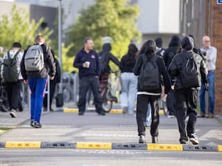 Scholen Heemskerk en Beverwijk weer open, beginnen met gesprek over onrust