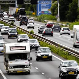 Meer dan 800 kilometer file door treinstaking en meerdere ongelukken