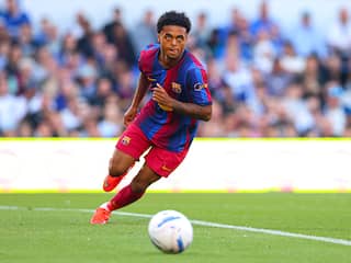 Shane Kluivert (18) treedt bij Barça in voetsporen vader: 'Hij heeft alles'