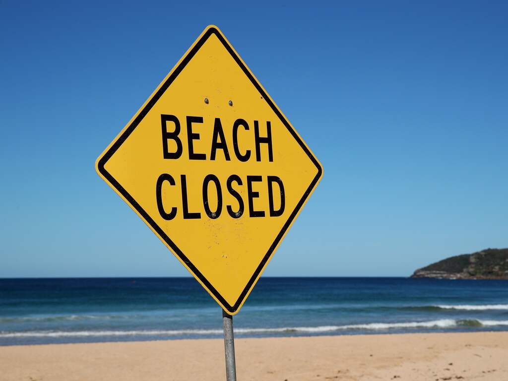 Stranden in Australië weer gesloten vanwege 'mysterieuze ballen'