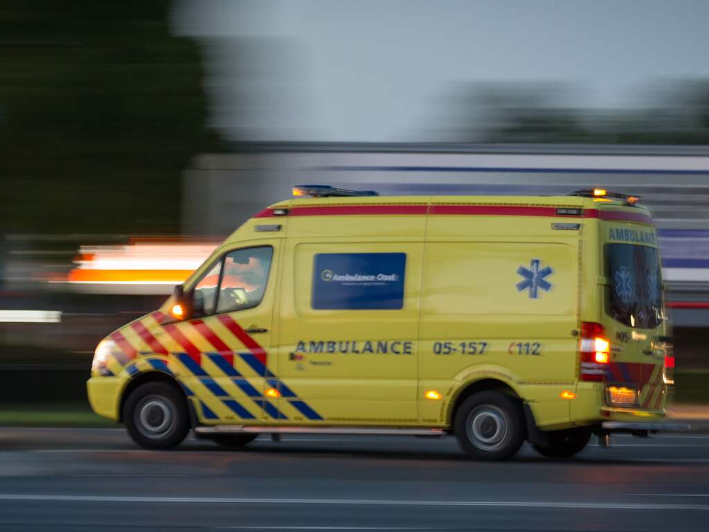 Twee doden bij ernstig ongeluk op N59 bij Nieuwerkerk