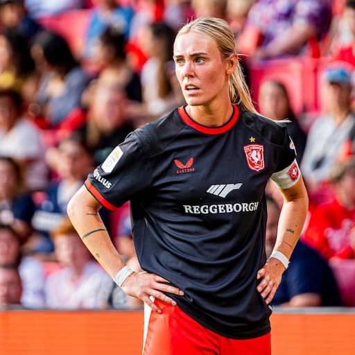 Illustratie bij: Koploper FC Twente dendert door dankzij Jill Roord en Eva Oude Elberink