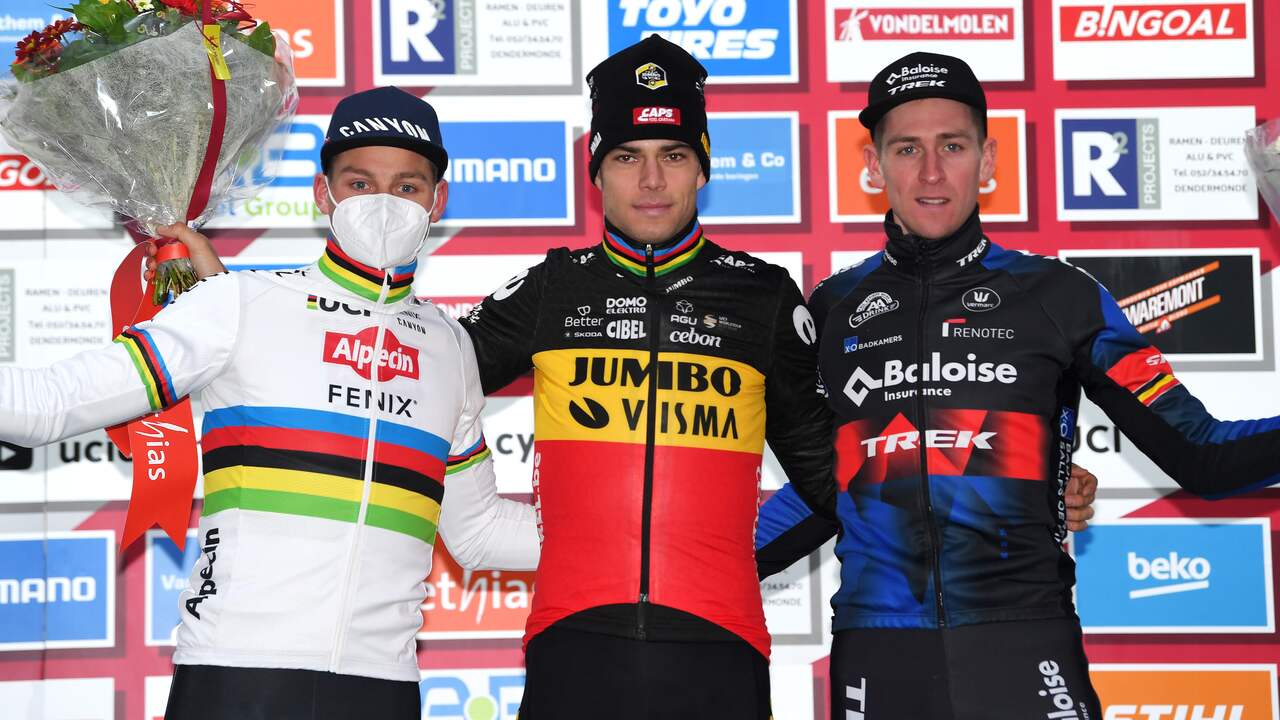 Van der Poel noemt tweede plek ruim achter Van Aert in lijn der