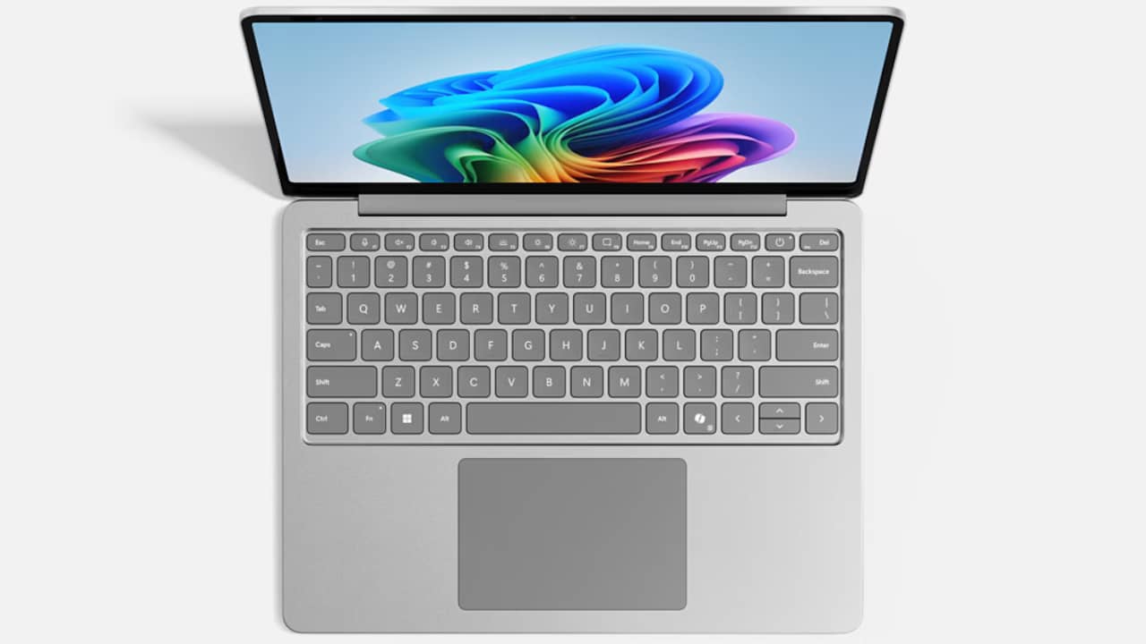 Ambtenaar moet 67.000 euro betalen na diefstal van laptops